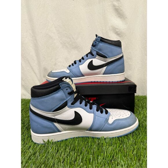 Size 9.5 - Jordan 1 Retro OG High University‎ Blue OG box - Picture 3 of 8